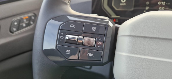 Vehicle image 7 Vehicle image 7