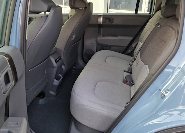 Vehicle image 8 Vehicle image 8