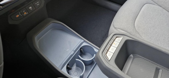 Vehicle image 7 Vehicle image 7