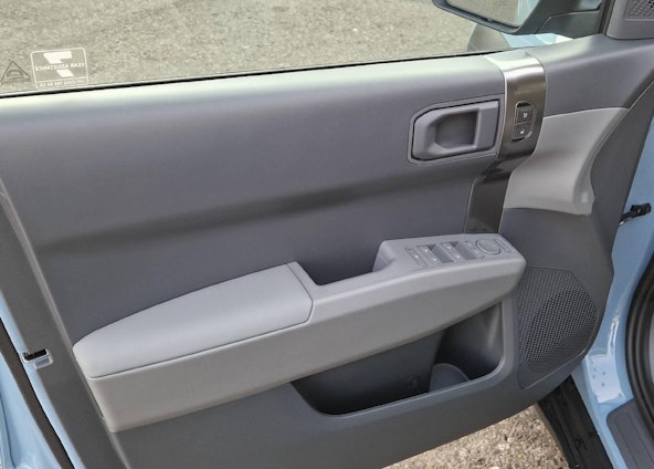 Vehicle image 2 Vehicle image 2