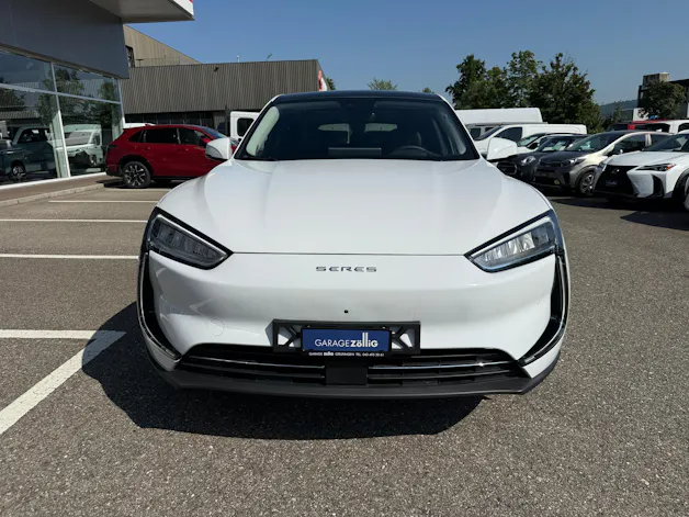 SERES 5 RWD Garage Zöllig - Finanzierung 0% Zins möglich