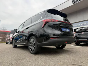 FORTHING 4 U-Tour 1.5 Turbo PHEV !! 7 Years Warranty !!