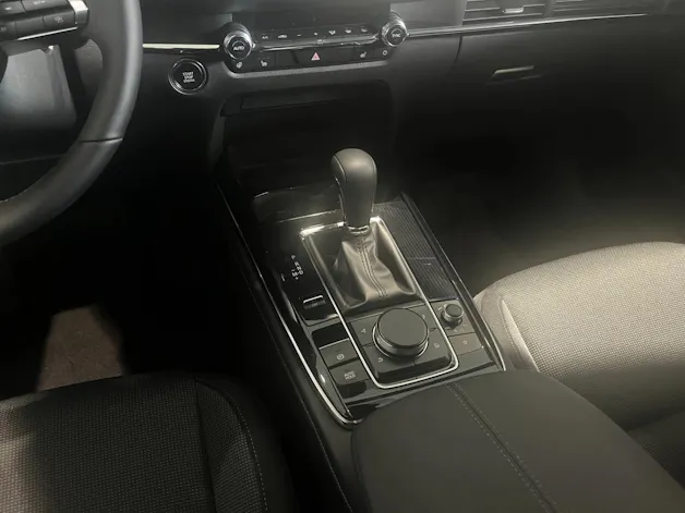 Mazda CX-30 SKYACTIV-X 186 M Hybrid Centre Line AWD AT