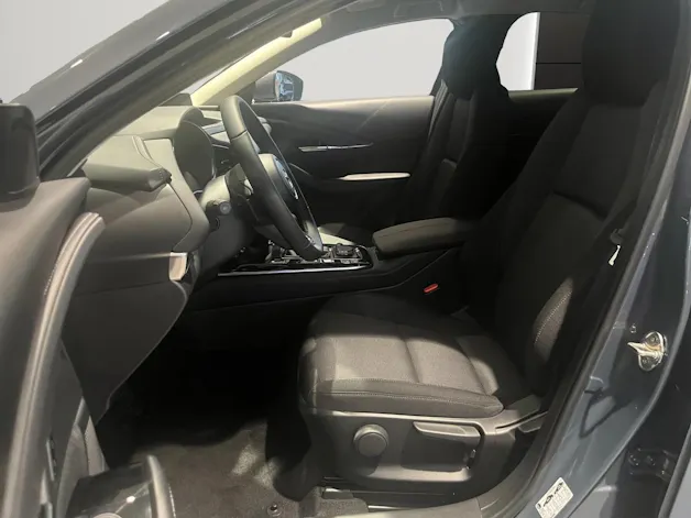 Mazda CX-30 SKYACTIV-X 186 M Hybrid Centre Line AWD AT