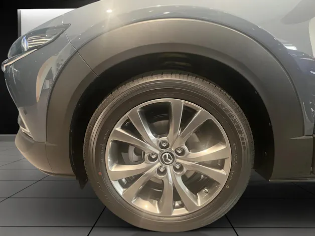 Mazda CX-30 SKYACTIV-X 186 M Hybrid Centre Line AWD AT
