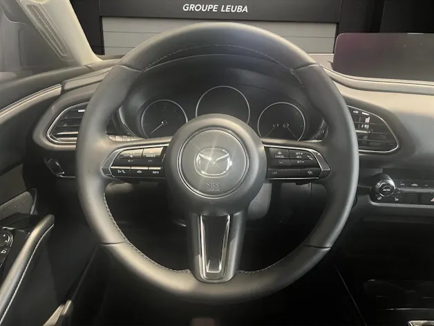 Mazda CX-30 SKYACTIV-X 186 M Hybrid Centre Line AWD AT