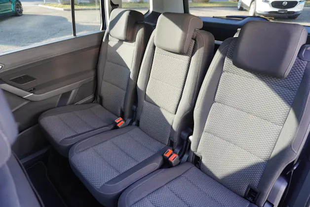 VW Touran 1.5 TSI EVO Comfortline DSG 7-PLÄTZER!!!