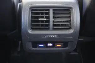 VW Touran 1.5 TSI EVO Comfortline DSG 7-PLÄTZER!!!