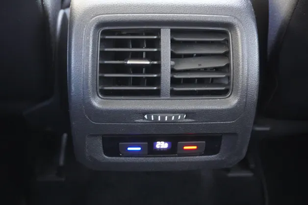 VW Touran 1.5 TSI EVO Comfortline DSG 7-PLÄTZER!!!