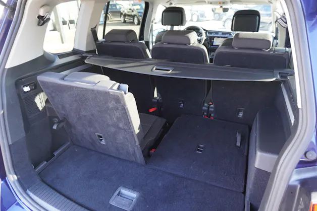 VW Touran 1.5 TSI EVO Comfortline DSG 7-PLÄTZER!!!