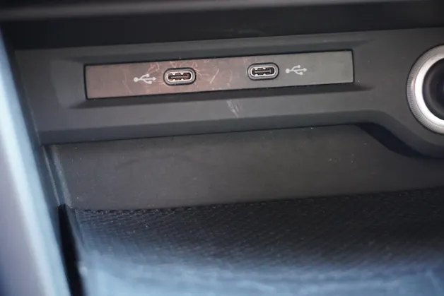 VW Touran 1.5 TSI EVO Comfortline DSG 7-PLÄTZER!!!