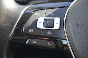 VW Touran 1.5 TSI EVO Comfortline DSG 7-PLÄTZER!!!