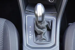 VW Touran 1.5 TSI EVO Comfortline DSG 7-PLÄTZER!!!