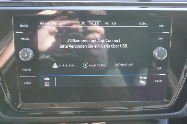 VW Touran 1.5 TSI EVO Comfortline DSG 7-PLÄTZER!!!