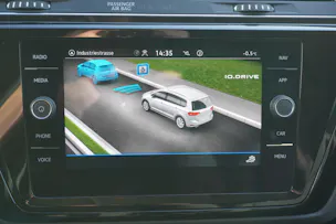 VW Touran 1.5 TSI EVO Comfortline DSG 7-PLÄTZER!!!