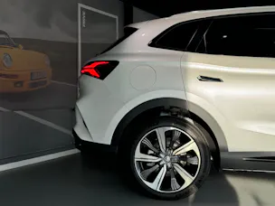 MG Marvel R Performance