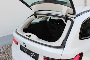 BMW 320d xDrive 48V Touring *ANHÄNGERKUPPLUNG*