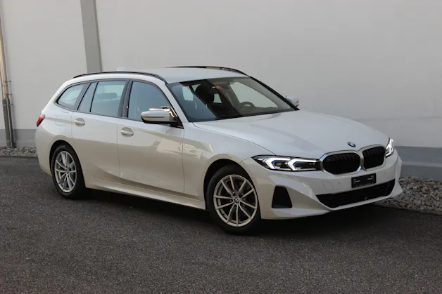 BMW 320d xDrive 48V Touring *ANHÄNGERKUPPLUNG*