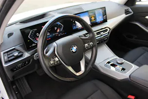 BMW 320d xDrive 48V Touring *ANHÄNGERKUPPLUNG*