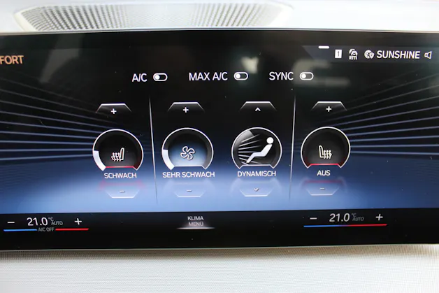 BMW 320d xDrive 48V Touring *ANHÄNGERKUPPLUNG*