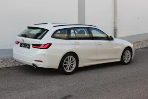 BMW 320d xDrive 48V Touring *ANHÄNGERKUPPLUNG*
