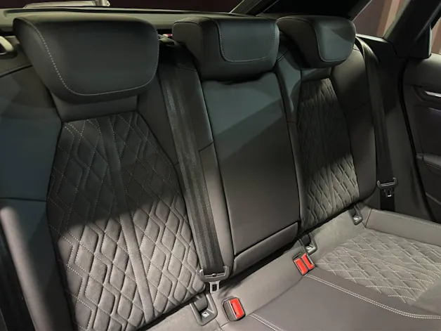 Audi A3 Sportback TFSI 110 kW S line Attraction S tronic
