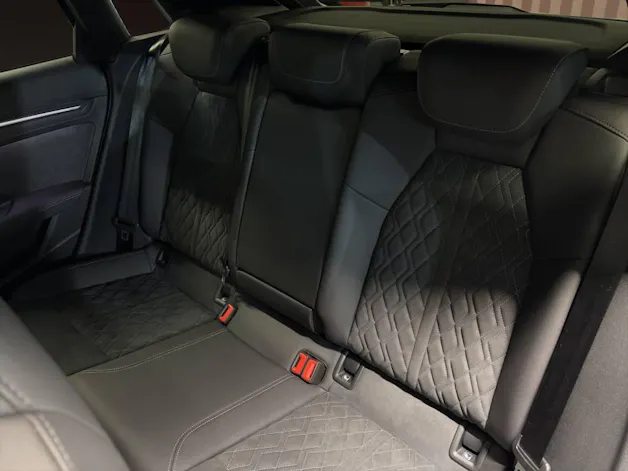 Audi A3 Sportback TFSI 110 kW S line Attraction S tronic