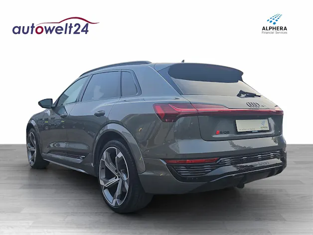 Audi SQ8 e-tron quattro