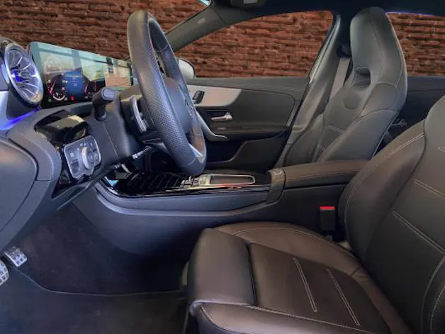 Mercedes-Benz A 220 4Matic 8G-DCT