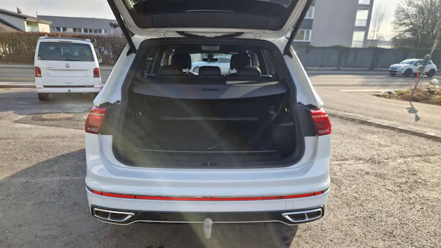 VW Tiguan Allspace 2.0 TDI SCR R-Line 4Motion DSG