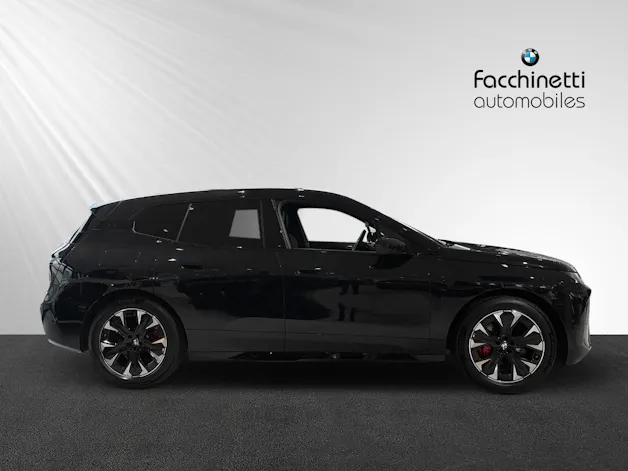 BMW iX xDrive60