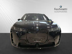BMW iX xDrive60