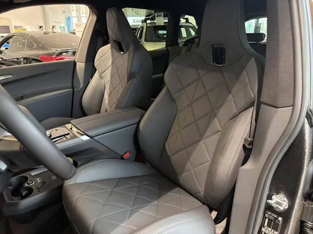 BMW iX xDrive60
