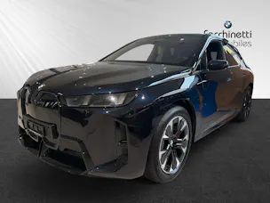 BMW iX xDrive60