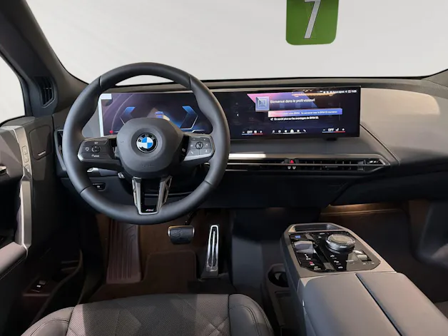 BMW iX xDrive60