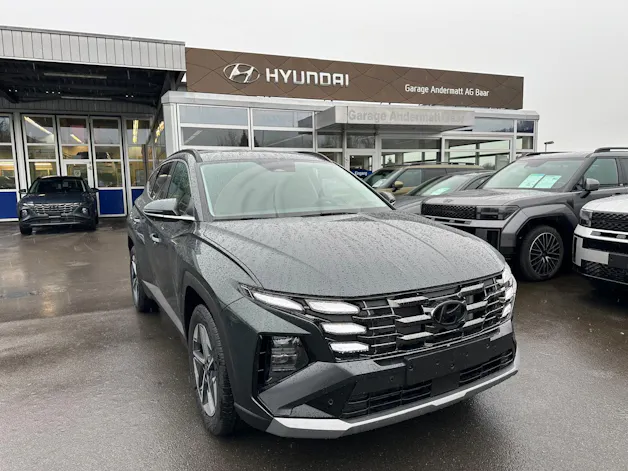 Hyundai Tucson 1.6 TGDI HEV Amplia 4WD MT