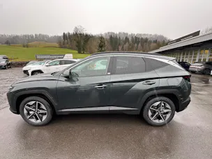 Hyundai Tucson 1.6 TGDI HEV Amplia 4WD MT