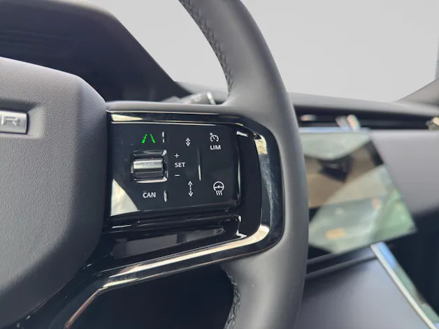 Land Rover Range Rover Evoque 1.5 T 270e Dynamic SE Plug In Hybrid