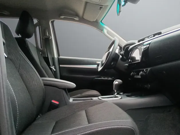 Toyota Hilux Double Cab.-Pick-up 2.8 D-4D 204 Style