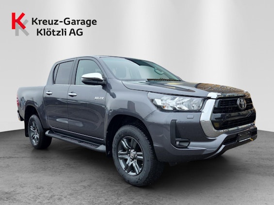 First vehicle image First vehicle image