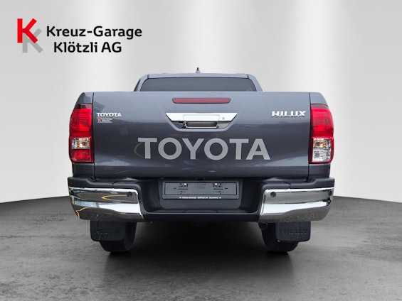 Vehicle image 3 Vehicle image 3