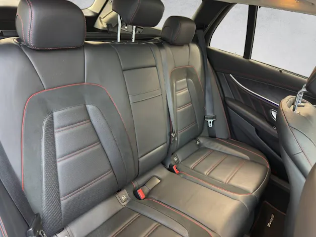 MERCEDES-BENZ E 53 AMG 4Matic+ T-Modell