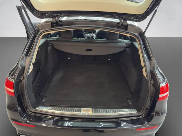 MERCEDES-BENZ E 53 AMG 4Matic+ T-Modell