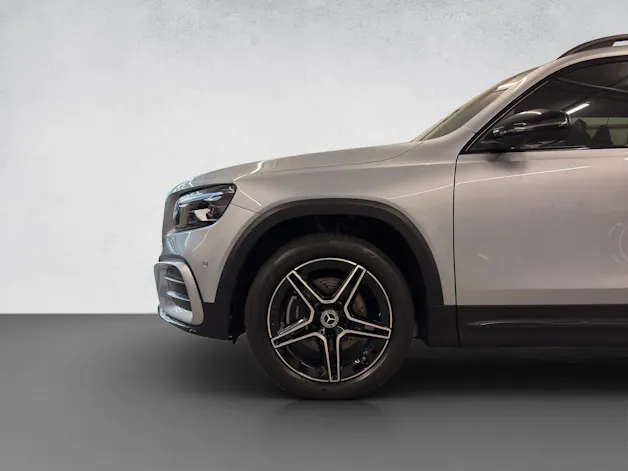 Mercedes-Benz GLB 200 AMG Line