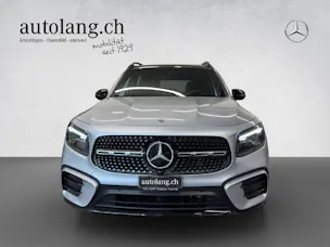 MERCEDES-BENZ GLB 200 AMG Line