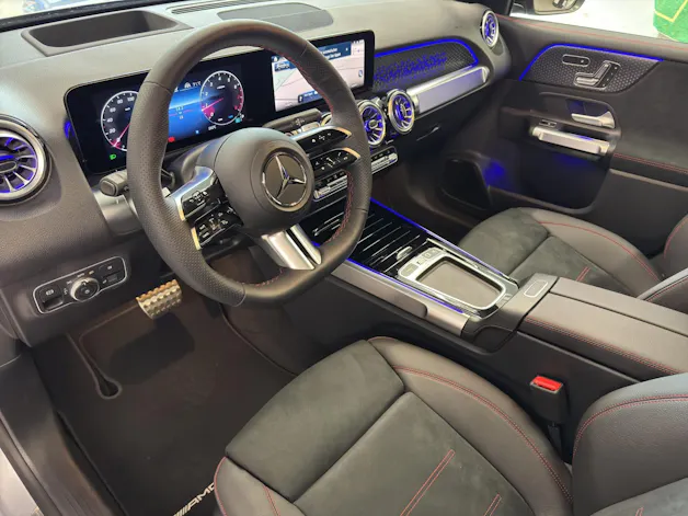 Mercedes-Benz GLB 200 AMG Line