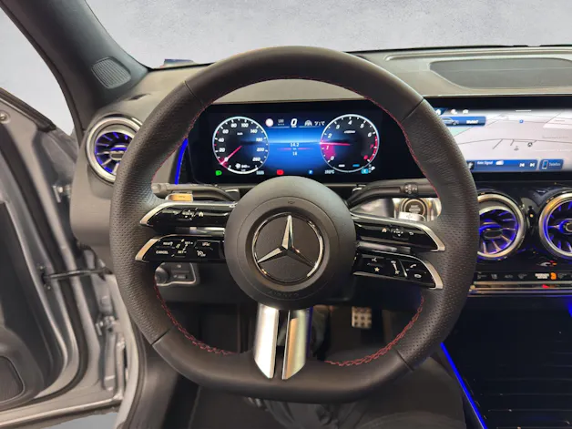 Mercedes-Benz GLB 200 AMG Line