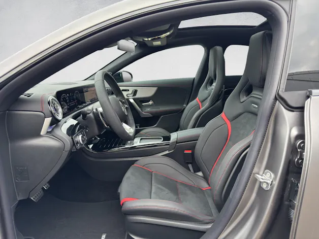 Mercedes-Benz CLA 35 AMG 4Matic Coupé