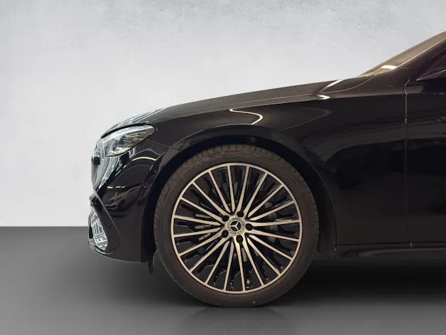Mercedes-Benz E 220 d AMG Line 4Matic T-Modell