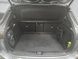 Mercedes-Benz GLA 200 AMG Line Night Star